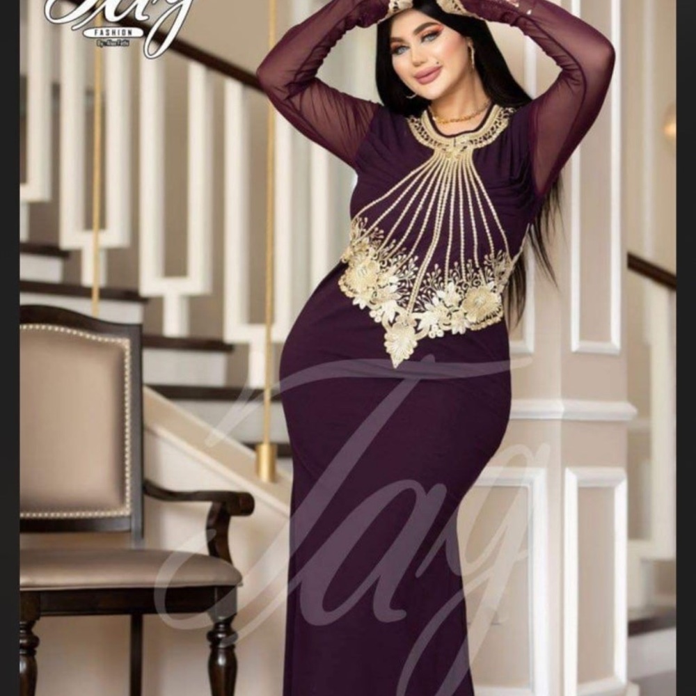 Women’s maxi dress size L bran new